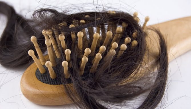 Vypadávání vlasů na podzim – Jak neztratit hlavu?